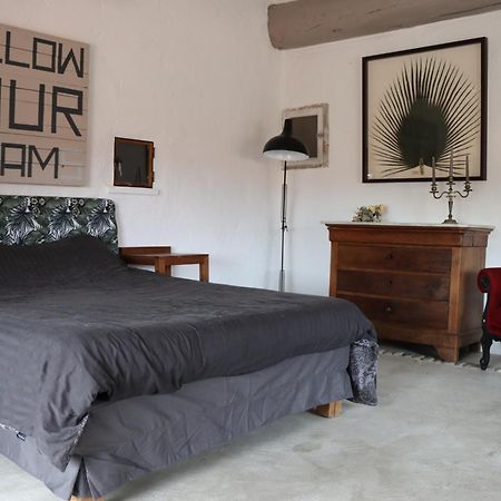 Grand Loft De Charme, Place Du Village A Thuir Εξωτερικό φωτογραφία